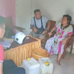 Ratusan Liter Miras Tradisional Milik Tiga IRT di Kendari Diamankan Polisi Ratusan Liter Miras Tradisional Milik Tiga IRT di Kendari Diamankan Polisi