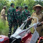 Pemkab Mubar Berikan Bantuan Alsintan, Pupuk dan Benih kepada Petani Pemkab Mubar Berikan Bantuan Alsintan, Pupuk dan Benih kepada Petani