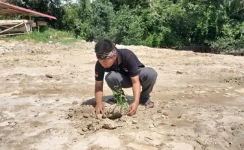 Keliling Indonesia Pakai Dana Sendiri, Alvin Tunjukkan Semangat Pentingnya Peduli Lingkungan Keliling Indonesia Pakai Dana Sendiri, Alvin Tunjukkan Semangat Pentingnya Peduli Lingkungan