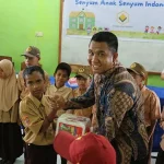 Tekad Sang Pendidik di Tanah Wawonii, Berharap Memberi Manfaat Tekad Sang Pendidik di Tanah Wawonii, Berharap Memberi Manfaat