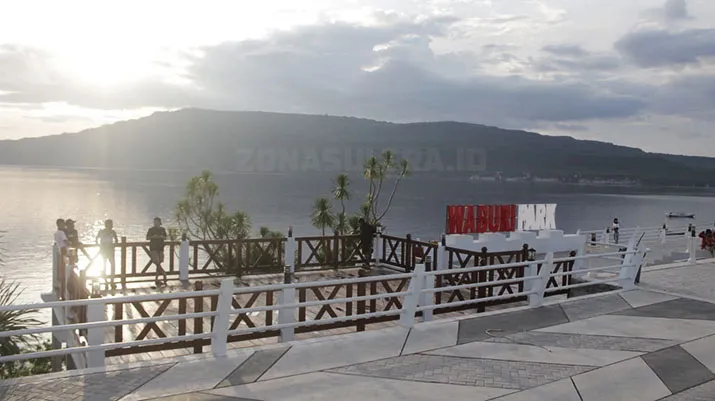 Landmark Waburi Park