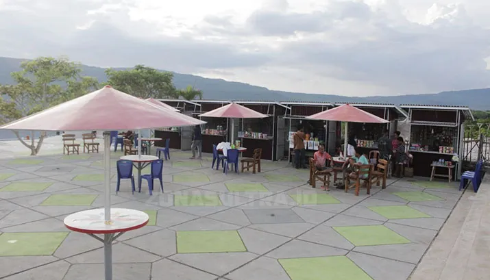 Objek Wisata Waburi Park di Buton Selatan, Berada di Tebing, Suguhkan Pemandangan Laut