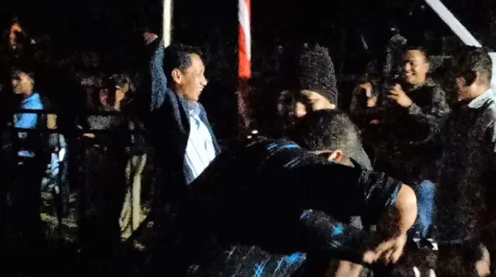 HUT Wakatobi Ditutup dengan Nobar Final Piala Dunia HUT Wakatobi Ditutup dengan Nobar Final Piala Dunia