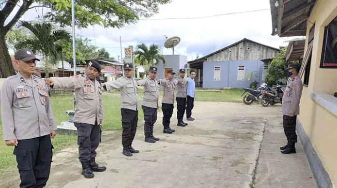 Amankan Natal dan Tahun Baru, Polsek Tiworo Tengah Mubar Siagakan 10 Personel
