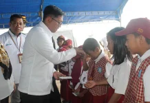 Antam Kerja Sama dengan IZI Sultra Salurkan Program CSR di Bidang Pendidikan Antam Kerja Sama dengan IZI Sultra Salurkan Program CSR di Bidang Pendidikan