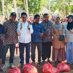 700 Paket Pangan Murah Disebar di Dua Kecamatan di Wakatobi 1.700 Paket Pangan Murah Disebar di Dua Kecamatan di Wakatobi