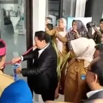 Kepala Perpunas Resmikan Gedung Perpustakaan Umum di Wakatobi Kepala Perpunas Resmikan Gedung Perpustakaan Umum di Wakatobi