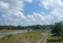 Kolam Retensi Boulevard Kini Menjadi Objek Wisata Favorit Warga Kendari Kolam Retensi Boulevard Kini Menjadi Objek Wisata Favorit Warga Kendari