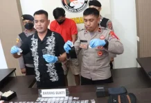 Dijanjikan Imbalan Rp800 Ribu, Pemuda di Kendari Nekat Jadi Kurir Sabu Dijanjikan Imbalan Rp800 Ribu, Pemuda di Kendari Nekat Jadi Kurir Sabu