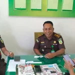 Berkas Perkara Abdul Rahim Jangi Resmi Dilimpahkan ke Kejati Sultra Berkas Perkara Abdul Rahim Jangi Resmi Dilimpahkan ke Kejati Sultra