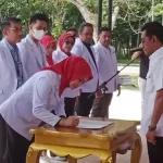 Titin Saranani Harap Ada Pembangunan UGD di Markas PMI Konawe Titin Saranani Harap Ada Pembangunan UGD di Markas PMI Konawe