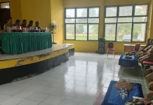 Miras Jadi Pemicu Tawuran Antarkelompok, Pemda dan TNI/Polri di Wakatobi Gelar Pertemuan Miras Jadi Pemicu Tawuran Antarkelompok, Pemda dan TNI/Polri di Wakatobi Gelar Pertemuan