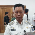 Pj Wali Kota Pimpin Rapat Persiapan HUT Kendari ke-192 Penjabat (Pj) Wali Kota Kendari Asmawa Tosepu
