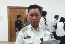 Pj Wali Kota Pimpin Rapat Persiapan HUT Kendari ke-192 Penjabat (Pj) Wali Kota Kendari Asmawa Tosepu
