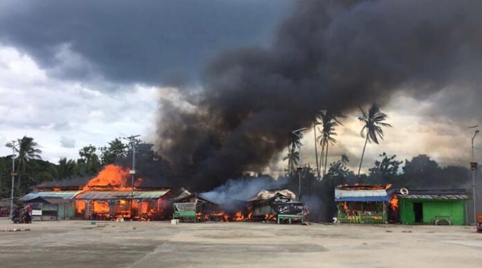 5 Kios Warga Hangus Terbakar di Pelabuhan Sawae Konkep, Kerugian Capai Rp200 Juta