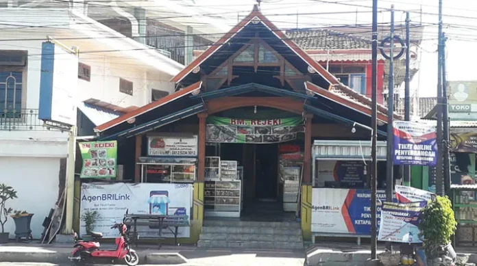 Cerita Perempuan Banyuwangi Jadi AgenBRILink dengan Omzet Ciamik Cerita Perempuan Banyuwangi Jadi AgenBRILink dengan Omzet Ciamik