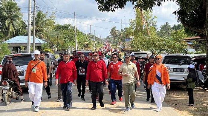 Pj Bupati Mubar Sebut Jalan Sehat Kerukunan Ajang Silaturahmi Antarumat Beragama