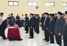 40 Anggota PPK di Wakatobi Secara Resmi Dilantik 40 Anggota PPK di Wakatobi Secara Resmi Dilantik