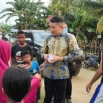 PT VDNIP Bagi-bagi Bantuan untuk Warga Kurang Mampu di Morosi PT VDNIP Bagi-bagi Bantuan untuk Warga Kurang Mampu di Morosi