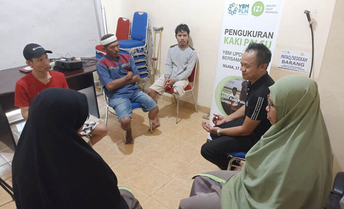 IZI Sultra Lakukan Pengukuran Kaki Palsu ke Penyandang Disabilitas