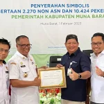 Pemkab Mubar Sabet Penghargaan dari BPJS Ketenagakerjaan Pemkab Mubar Sabet Penghargaan dari BPJS Ketenagakerjaan