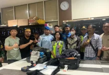 Polda Sultra Berhasil Amankan Sabu-Sabu 1 Kg di Bandara Haluoleo Polda Sultra Berhasil Amankan Sabu-Sabu 1 Kg di Bandara Haluoleo