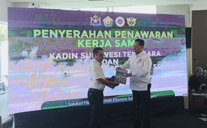 Kamar Dagang dan Industri Indonesia (Kadin) Sulawesi Tenggara (Sultra) menggelar sosialisasi prosedur ekspor komoditas pertanian pada Sabtu (11/2/2023) di salah satu hotel di Kendari. (Foto : Ismu/zonasultra.id)