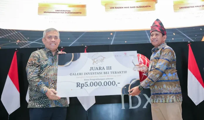 Galeri Investasi FISIP UHO Sabet Juara 3 di Ajang Galeri BEI Award 2022