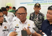 Pj Bupati Kembali Warning ASN dan Honorer Wajib Berdomisili di Mubar Pj Bupati Kembali Warning ASN dan Honorer Wajib Berdomisili di Mubar
