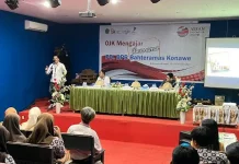 OJK dan BPR Bahteramas Konawe Perkuat Literasi Keuangan Digital Pelajar SMAN 1 Wawotobi OJK dan BPR Bahteramas Konawe Perkuat Literasi Keuangan Digital Pelajar SMAN 1 Wawotobi