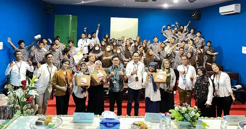 OJK dan BPR Bahteramas Konawe Perkuat Literasi Keuangan Digital Pelajar SMAN 1 Wawotobi