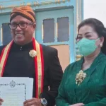 Pj Bupati Mubar Dianugerahi Gelar Kanjeng Raden Tumenggung dari Keraton Surakarta Pj Bupati Mubar Dianugerahi Gelar Kanjeng Raden Tumenggung dari Keraton Surakarta
