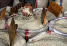 Disketapang dan Bulog Sultra Siapkan 321 Kios, Jual Beras dan Migor sesuai HET Disketapang dan Bulog Sultra Siapkan 321 Kios, Jual Beras dan Migor sesuai HET