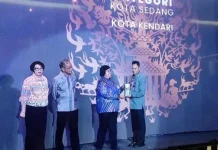 Pemkot Kendari Raih Penghargaan Adipura 2022 Kategori Kota Sedang Pemkot Kendari Raih Penghargaan Adipura 2022 Kategori Kota Sedang