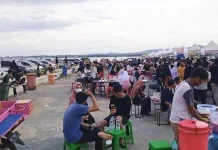 Masjid Al-Alam Kendari Masih Jadi Pilihan Warga untuk Ngabuburit Masjid Al-Alam Kendari Masih Jadi Pilihan Warga untuk Ngabuburit