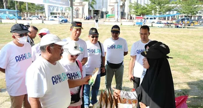 Jalan Sehat Bersama BUMN, PLN Fasilitasi UMKM di Bombana