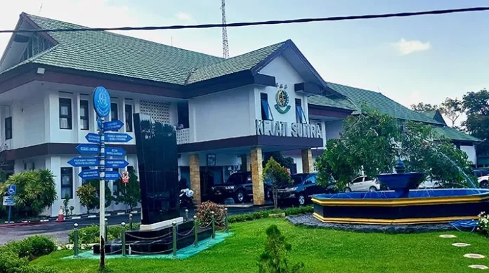 Kantor Kejaksaan Tinggi Sulawesi Tenggara.(Ismu/Zonasultra.id)