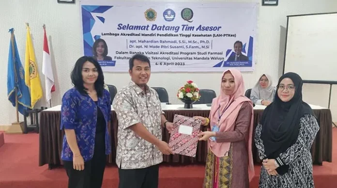 Prodi Farmasi UMW Kendari Raih Akreditasi Baik Sekali, Profesi Apoteker Segera Dibuka