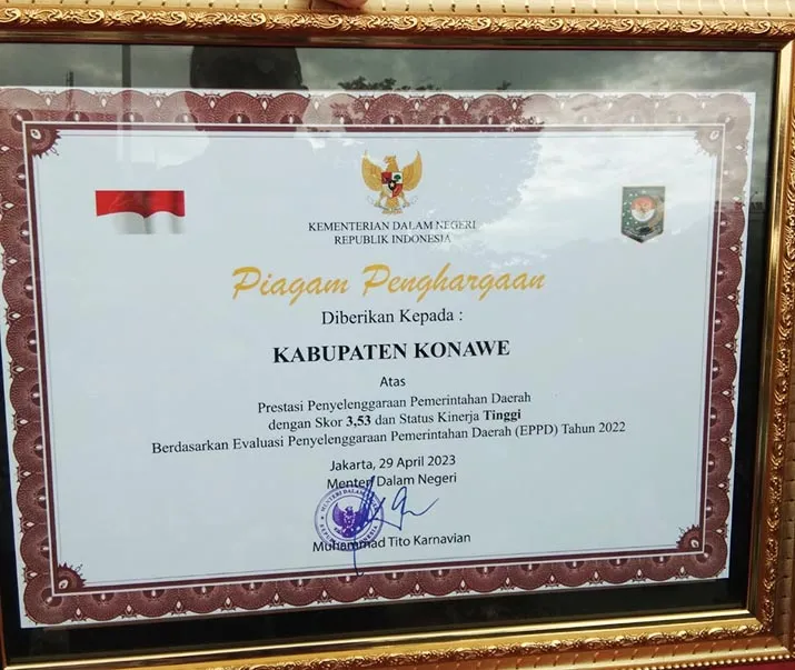 Hari Otda ke-27, Bupati Kery Terima Penghargaan Prestasi Penyelenggaraan Pemerintah Daerah dari Kemendagri