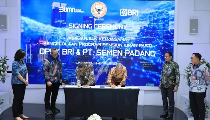 Semen Padang Percayakan Pengelolaan Program Pensiun Iuran Pasti ke DPLK BRI