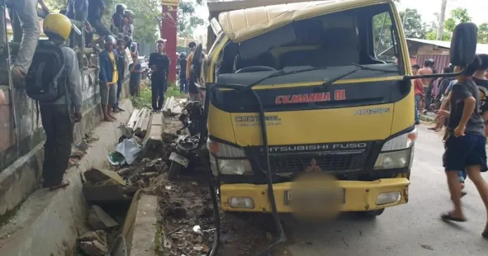 Mobil Truk di Kendari Tindih Pengendara Motor hingga Meninggal Dunia