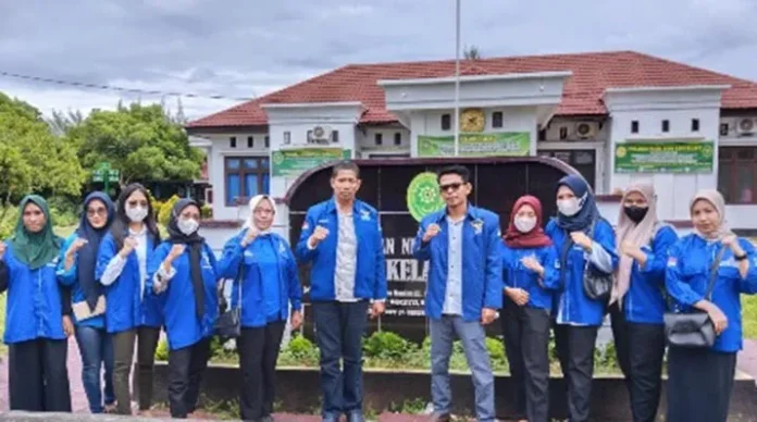 DPC Partai Demokrat Wakatobi Sambangi PN untuk Perlindungan Hukum