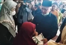 Pemkab Konawe Salurkan Cadangan Beras Pemerintah ke 22.550 Warga Pemkab Konawe Salurkan Cadangan Beras Pemerintah ke 22.550 Warga