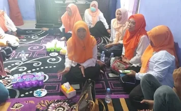 Cerita Para Emak-emak yang Sukses Kembangkan Usaha Cerita Para Emak-emak yang Sukses Kembangkan Usaha