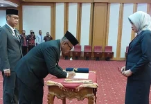 Jabatan Pj Bupati Mubar dan Pj Bupati Busel Diperpanjang Jabatan Pj Bupati Mubar dan Pj Bupati Busel Diperpanjang