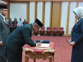 Jabatan Pj Bupati Mubar dan Pj Bupati Busel Diperpanjang Jabatan Pj Bupati Mubar dan Pj Bupati Busel Diperpanjang