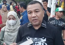 Warga Kelurahan Kemaraya dan Kandai Keluhkan Infrastruktur Jalan hingga Air Bersih ke AJP Aksan Jaya Putra (AJP)