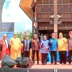 HUT ke-59 Kastor Kendari, Kadin Sultra Meriahkan dengan Pasar Murah HUT ke-59 Kastor Kendari, Kadin Sultra Meriahkan dengan Pasar Murah