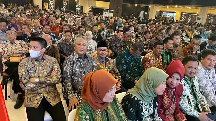 Dukung Pembangunan Kawasan Transmigrasi, KSK Raih Penghargaan Lencana Bakti Transmigrasi dari Kementerian Desa PDTT