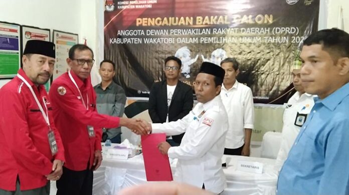 KPU Wakatobi Terima Pengajuan Balon Anggota DPRD dari PDI Perjuangan